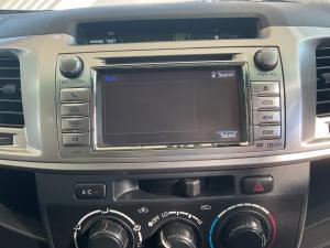 Toyota Hilux 3.0D-4D Xtra cab 4x4 Raider Legend 45 - Image 14