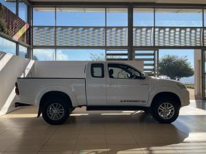 Toyota Hilux 3.0D-4D Xtra cab 4x4 Raider Legend 45 - Image 3