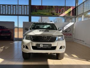 Toyota Hilux 3.0D-4D Xtra cab 4x4 Raider Legend 45 - Image 4