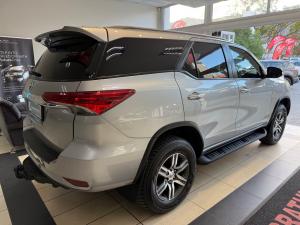 Toyota Fortuner 2.4GD-6 - Image 2