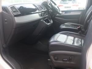 Volkswagen Caravelle 2.0BiTDI Highline 4Motion - Image 9