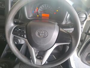 Toyota Vitz 1.0 - Image 10