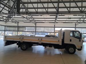 Isuzu FSR 800Chassis Cab - Image 3