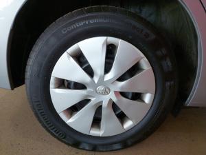 Toyota Corolla Quest 1.8 Plus manual - Image 13