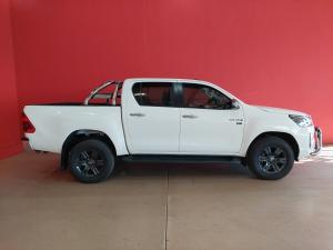 Toyota Hilux 2.8GD-6 double cab Raider auto - Image 3