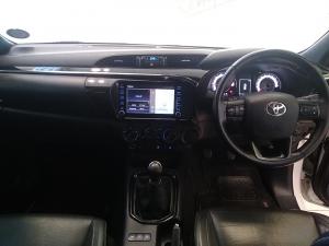 Toyota Hilux 2.8GD-6 Xtra cab Legend 50 - Image 6