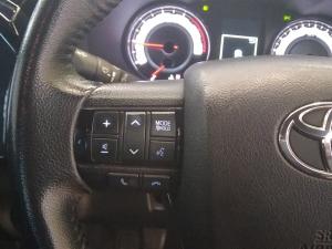 Toyota Hilux 2.8GD-6 Xtra cab Legend 50 - Image 9