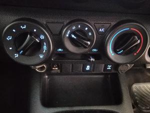 Toyota Hilux 2.8GD-6 Xtra cab Legend 50 - Image 16