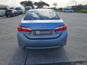 Toyota Corolla Quest 1.8 Plus manual - Image 5