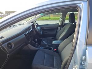 Toyota Corolla Quest 1.8 Plus manual - Image 7