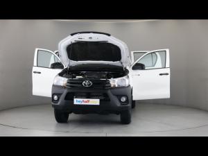 Toyota Hilux 2.4GD-6 double cab 4x4 SR - Image 14