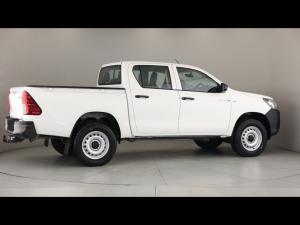 Toyota Hilux 2.4GD-6 double cab 4x4 SR - Image 2