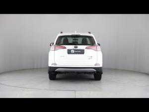 Toyota RAV4 2.0 GX auto - Image 5