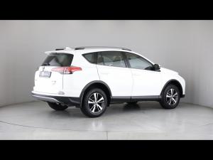 Toyota RAV4 2.0 GX auto - Image 2