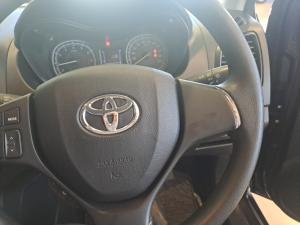 Toyota Urban Cruiser 1.5 Xi - Image 10