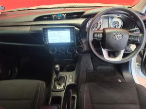 Toyota Hilux 2.4 GD-6 RB Raider automaticE/CAB - Image 6