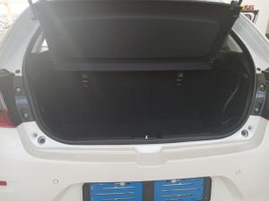 Toyota Starlet 1.5 Xs automatic - Image 20