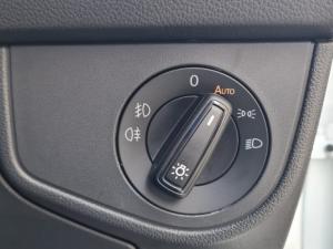 Volkswagen Polo 1.0 TSI Life - Image 11