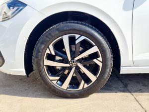 Volkswagen Polo 1.0 TSI Life - Image 22