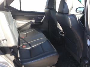Toyota Fortuner 2.8GD-6 Raised Body automatic - Image 10