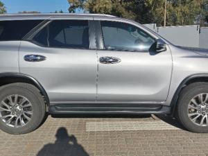 Toyota Fortuner 2.8GD-6 Raised Body automatic - Image 3