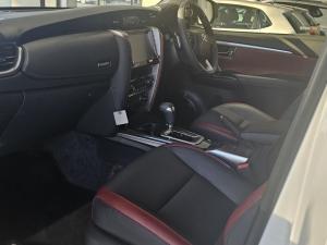 Toyota Fortuner 2.8GD-6 4X4 automatic - Image 7