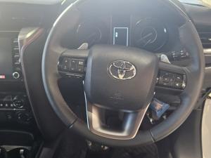 Toyota Fortuner 2.8GD-6 4X4 automatic - Image 8