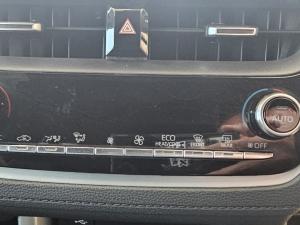 Toyota Corolla Cross 1.8 XS - Image 11