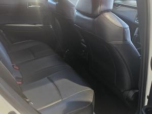 Toyota Corolla Cross 1.8 XS - Image 13