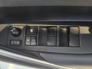 Toyota Corolla Cross 1.8 XS - Image 19
