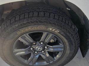 Toyota Hilux 2.4 GD-6 Raider 4X4S/C - Image 13