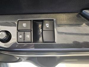 Toyota Hilux 2.4 GD-6 Raider 4X4S/C - Image 18