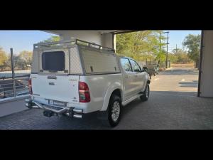 Toyota Hilux 3.0 D-4D Raider 4X4D/C - Image 2