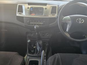Toyota Hilux 3.0 D-4D Raider 4X4D/C - Image 6