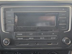 Volkswagen Polo Vivo 1.4 Trendline - Image 10