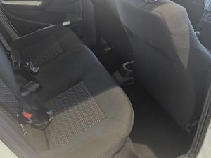 Volkswagen Polo Vivo 1.4 Trendline - Image 9