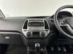 Hyundai i20 1.4 Glide - Image 17