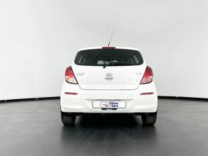 Hyundai i20 1.4 Glide - Image 5