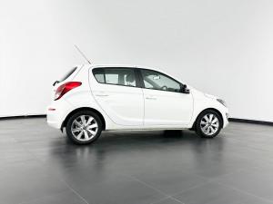 Hyundai i20 1.4 Glide - Image 7