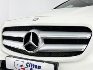 Mercedes-Benz GLA 250 4MATIC - Image 5