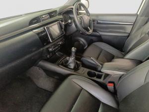 Toyota Hilux 2.8 GD-6 Raider 4X4D/C - Image 3