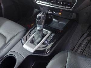 Isuzu D-Max 3.0TD double cab V-Cross - Image 11