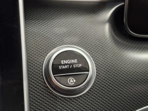 Mercedes-Benz C-Class C220d Avantgarde - Image 16