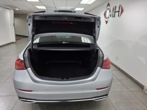 Mercedes-Benz C-Class C220d Avantgarde - Image 5
