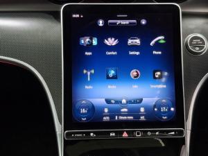 Mercedes-Benz C-Class C220d Avantgarde - Image 9