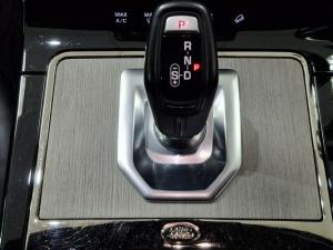 Land Rover Range Rover Evoque D200 R-Dynamic HSE - Image 13