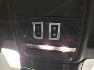 Land Rover Range Rover Evoque D200 R-Dynamic HSE - Image 18