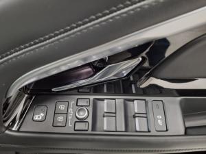 Land Rover Range Rover Evoque D200 R-Dynamic HSE - Image 19