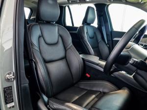 Volvo XC90 T8 Recharge AWD Ultra Dark - Image 17