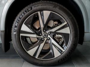 Volvo XC90 T8 Recharge AWD Ultra Dark - Image 8